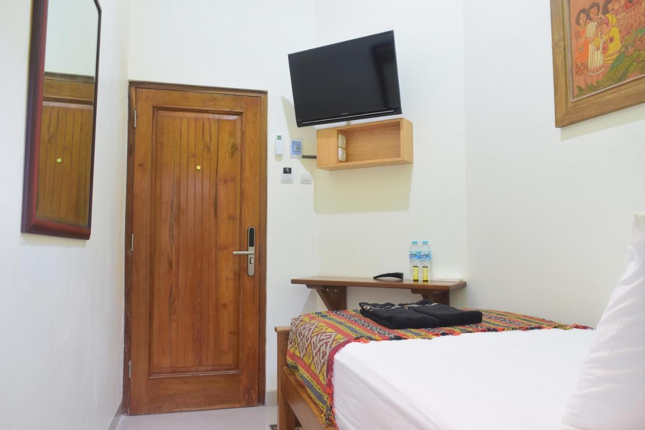 The Cabin Hotel Ambasador Yogyakarta Exterior foto